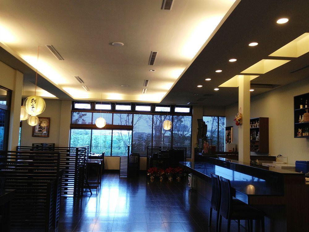Sheraton Taoyuan Hotel Exterior foto